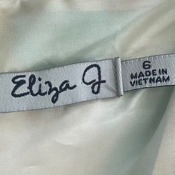 Eliza J Floral Print Fit & Flare Midi Dress Multi-Colored 6 Spring Summer Party - Picture 10 of 14